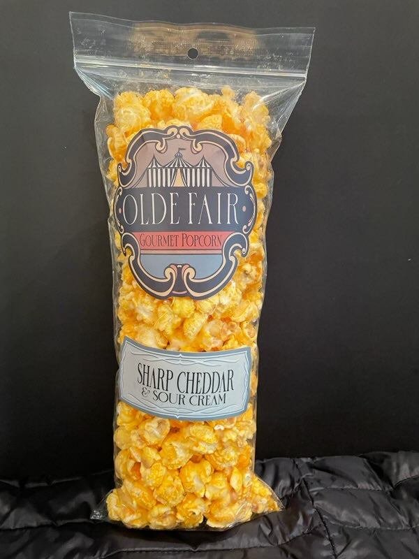 Sharp Cheddar Sour Cream Popcorn